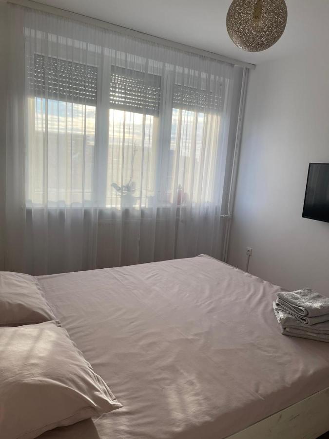 Angels Apartment ออราแด ภายนอก รูปภาพ